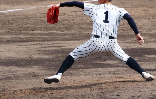 肘の痛みをなくして思いっきり野球を楽しもう！！